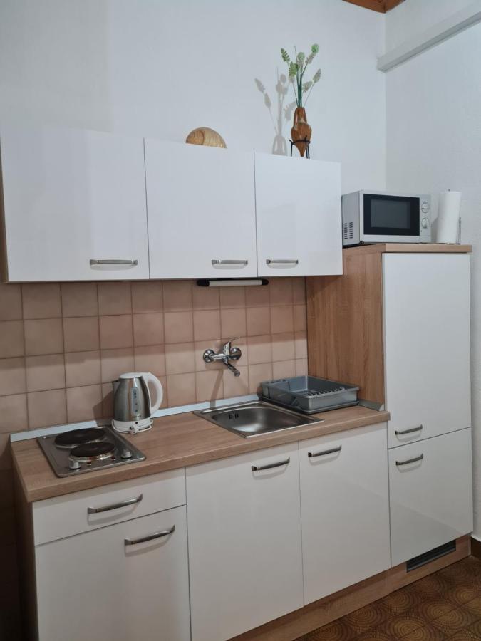 Apartment Hortenzija Baska Voda Bagian luar foto